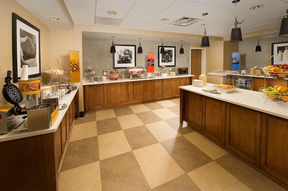 Hampton Inn & Suites Baltimore/Woodlawn Zewnętrze zdjęcie